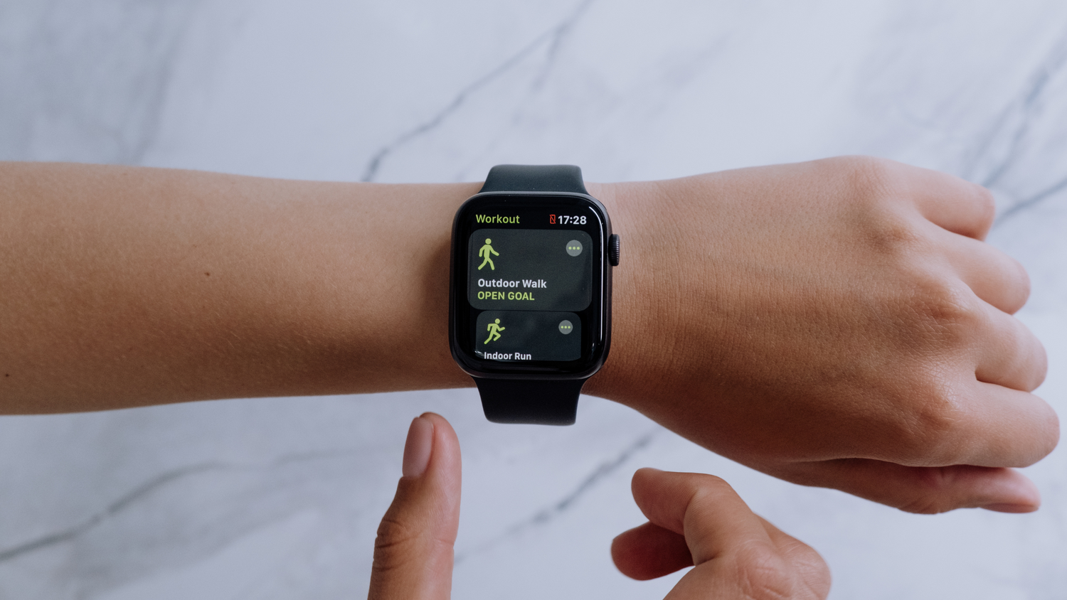 Gli Smartwatch sono pericolosi per la salute? Cosa dicono gli esperti